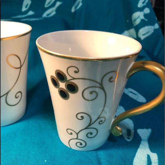 Bone China Mugs - Picture 3 of 7